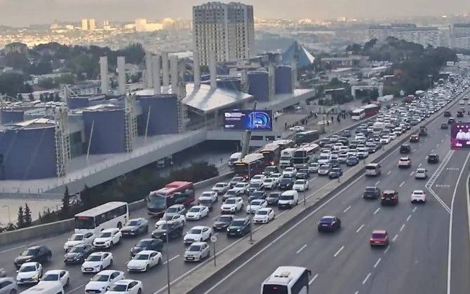 Bakının bu yollarında sıxlıq var - SİYAHI