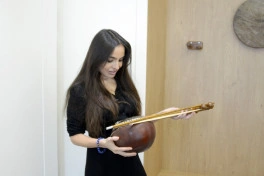 Leyla Əliyeva BMT-nin Cenevrə ofisində “Azərbaycan otağı” ilə tanış olub - FOTO