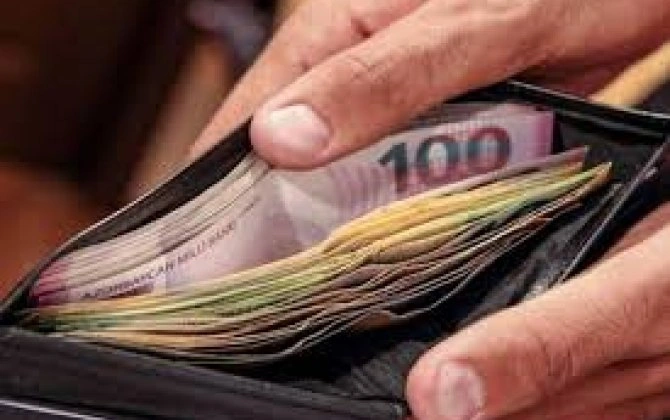 Pulqabınıza bunları qoymayın - Kasıblaya bilərsiniz