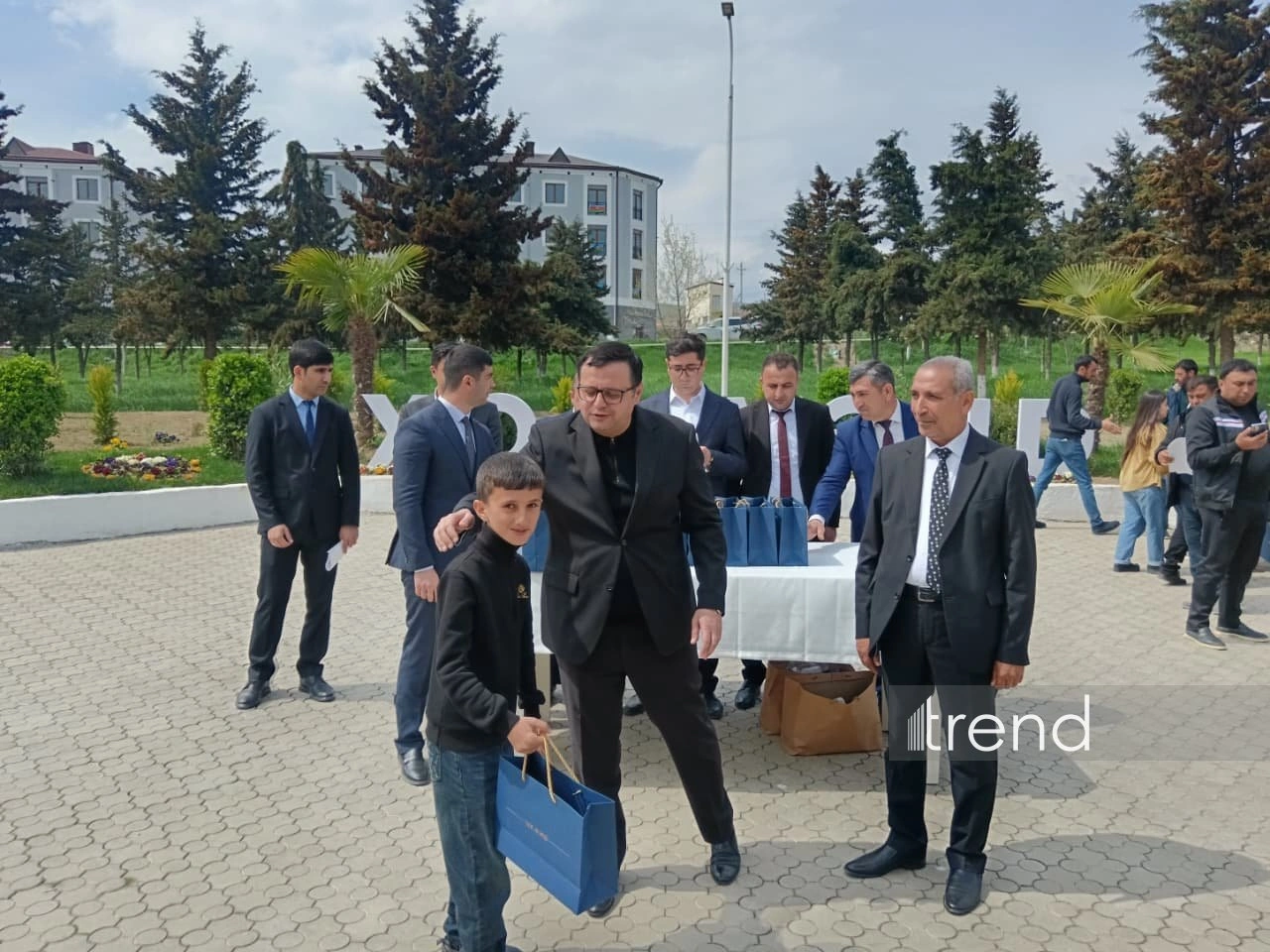 Xocavənd şəhərinə çatan ailələrə mənzillərin açarları təqdim edildi - YENİLƏNİB + FOTO