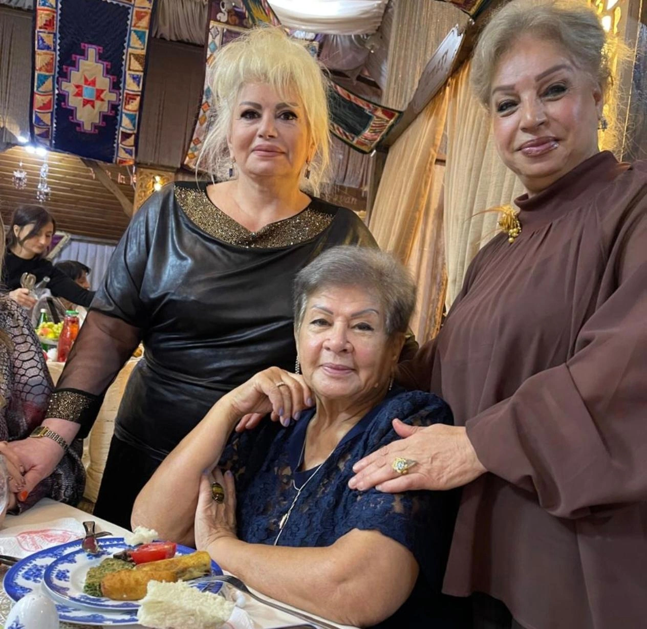 Gövhər Rzayeva restoran açdı: “Ancaq qadınlar olacaq, kişilərsiz bir az nəfəs alaq” - ÖZƏL+FOTO