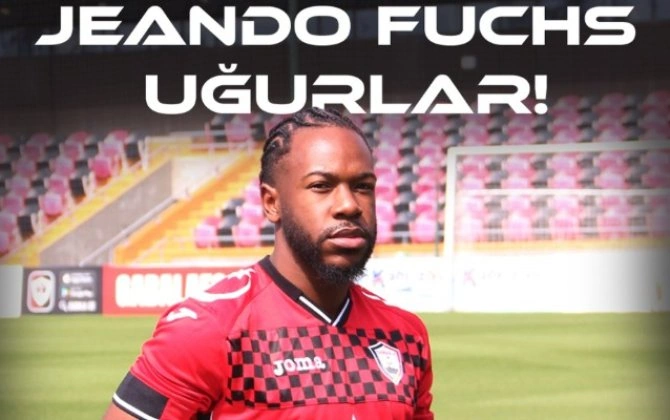 "Qəbələ" futbolçusu ilə yollarını ayırdı