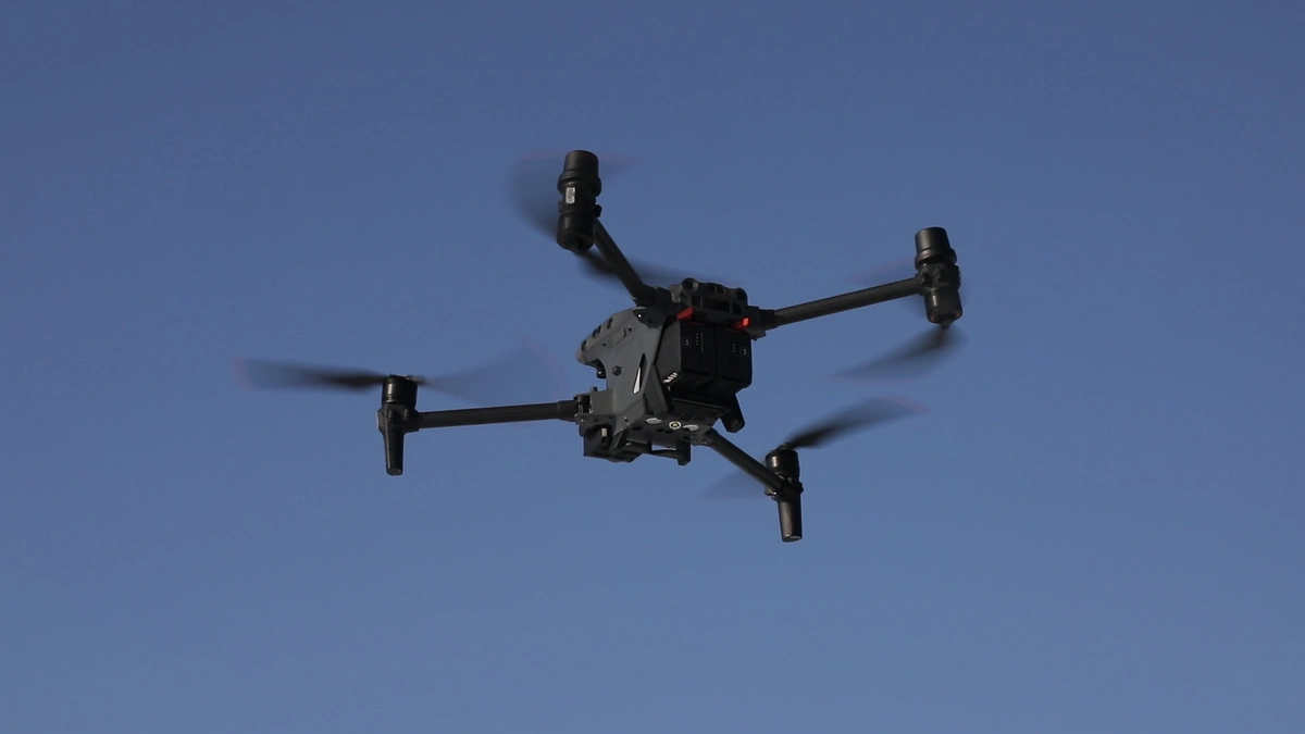 "Dron dövrü artıq başlayıb: Ukrayna əsrin hərbi inqilabının poliqonuna çevrilib" - "Forbes"