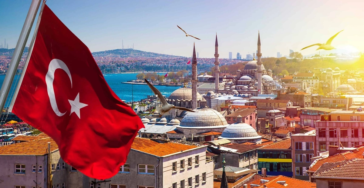Türkiyənin turizm gəliri rekord həddə çatıb