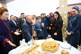 Leyla Əliyeva Türkmənistan milli mətbəxinə həsr olunan sərgidə iştirak edib - FOTO