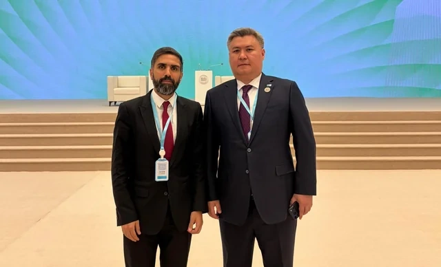 Rövşən Nəcəf Türkmənistanda "QazaqGaz"ın İdarə Heyətinin sədri ilə görüşdü