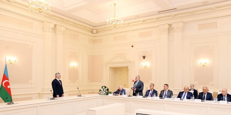 Ali Məhkəmənin hakimi təqaüdə göndərildi - FOTO