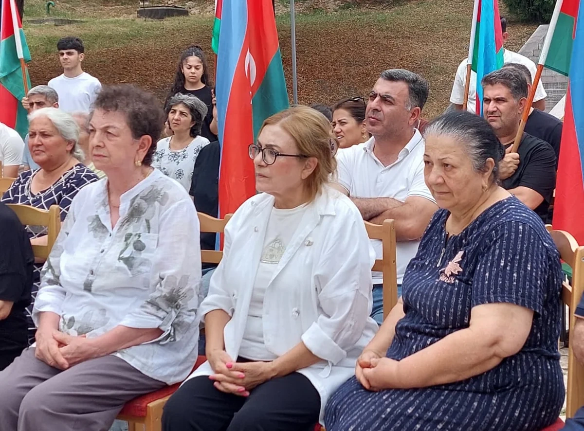 Növbəti köç karvanı Xankəndi şəhərinə çatdı, açarlar təqdim olundu - FOTOLAR