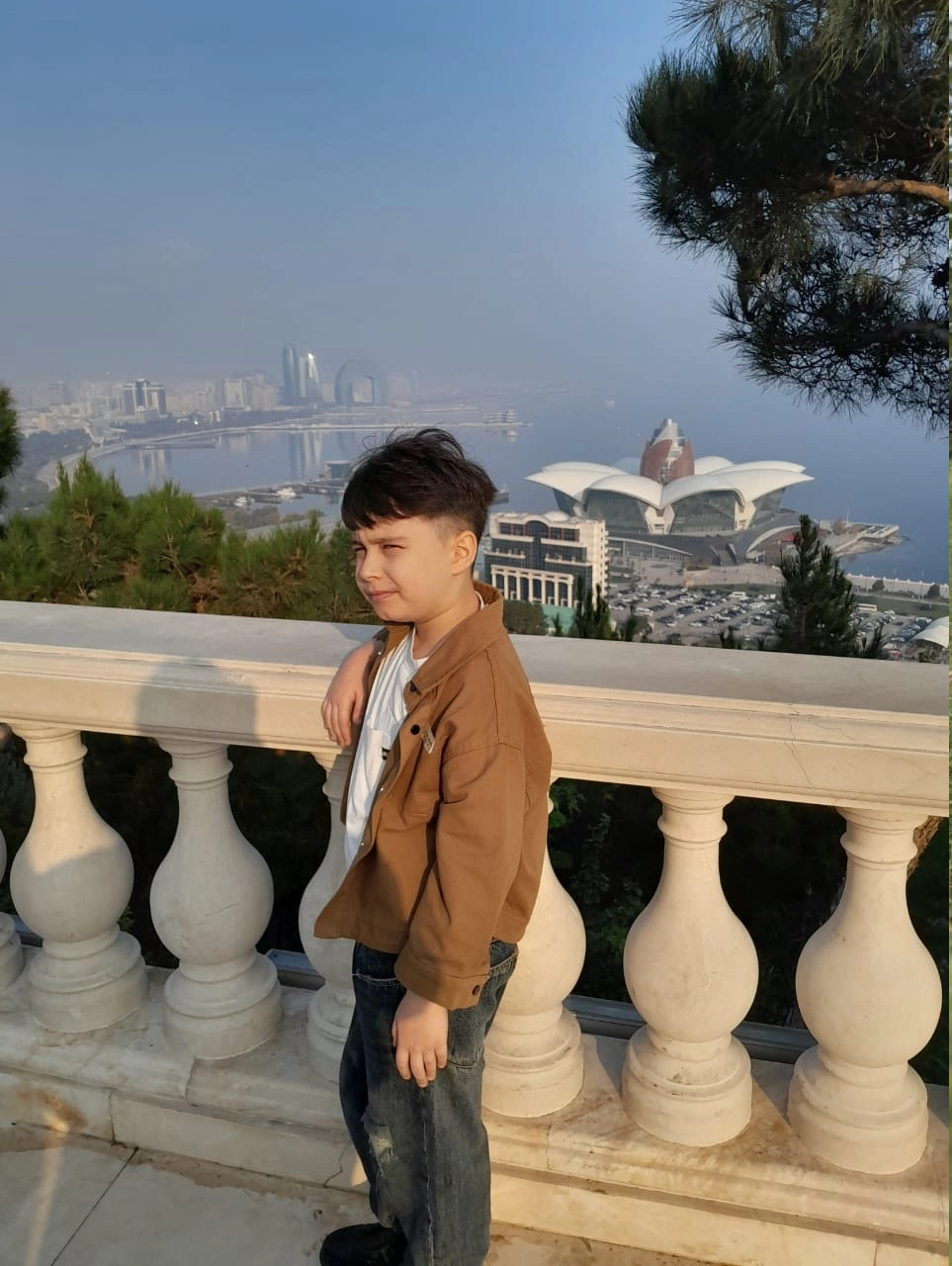 “Atasının məzarını ziyarət edəndə elə hönkürtü ilə ağladı ki..” - gəlini görkəmli sənətkarın adını daşıyan nəvəsindən DANIŞDI + ÖZƏL