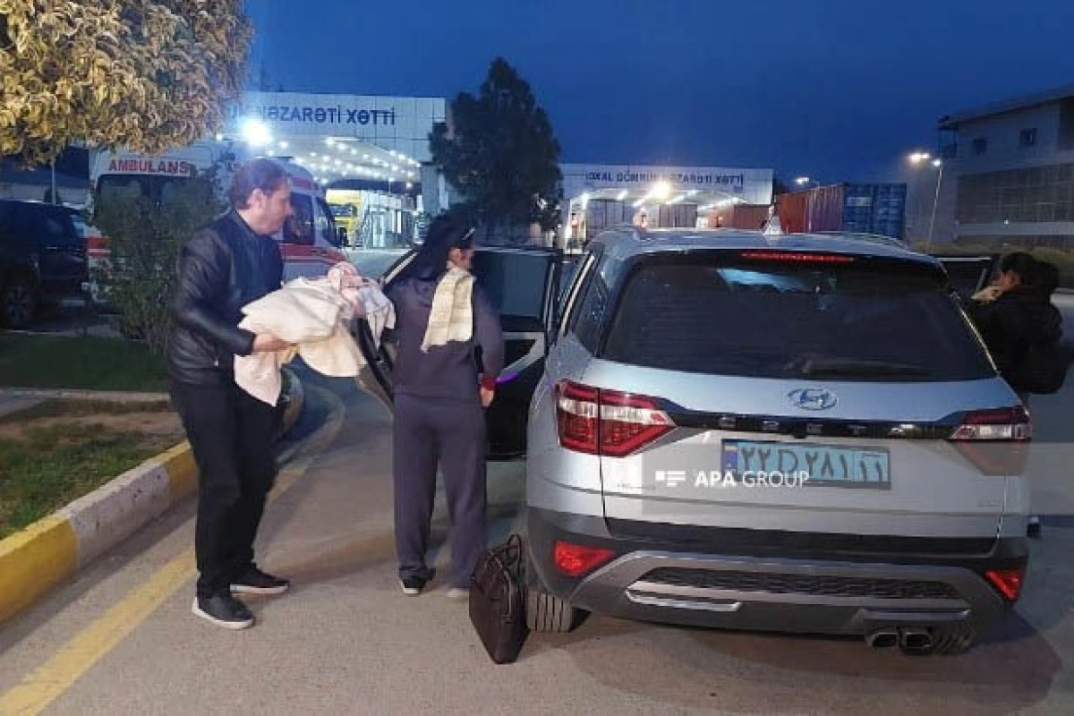İrandan bir neçə ölkənin diplomatları Azərbaycana təxliyə edilib - FOTO