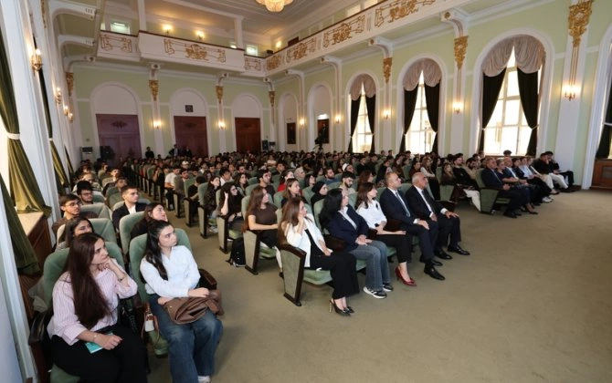PASHA Holdingin Baş İcraçı Direktoru UNEC tələbələri üçün master-klass keçib - FOTO