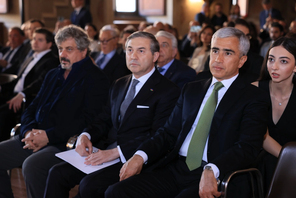Vatikanda Heydər Əliyev Fondu ilə birgə layihələrin təqdimatına həsr olunan tədbir keçirildi - FOTO