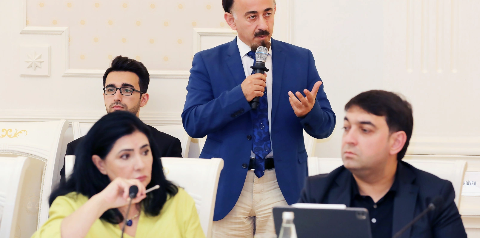 Ali Məhkəmədə etimad hüququnun qorunması və inzibati praktikada bərabər yanaşma məsələləri müzakirə olundu - FOTO