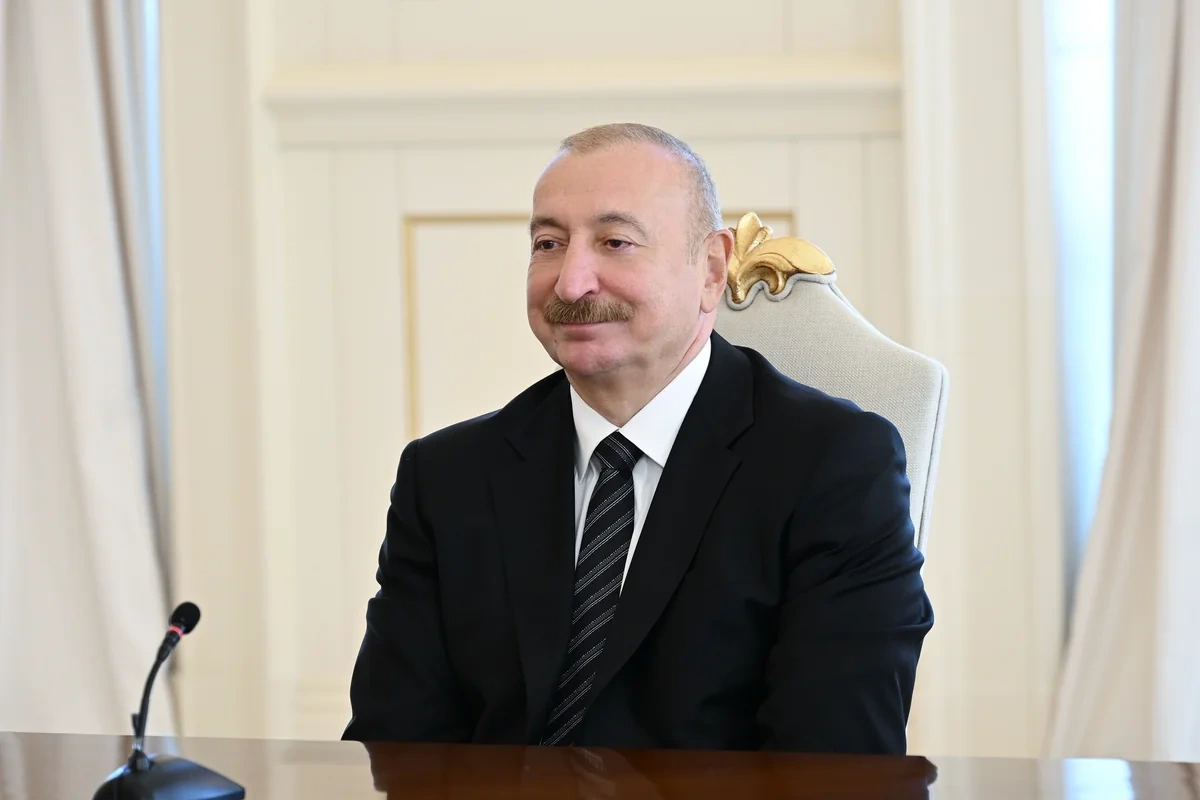İlham Əliyevin Kambocanın Baş naziri ilə geniş tərkibdə görüşü olub - FOTO