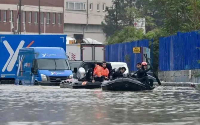 İstanbulda seldə ölənlərin sayı 5 nəfərə çatıb