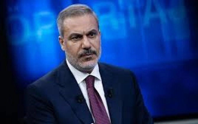 H.Fidan: "Region təhlükəli ssenariyə sürüklənir"- Güc balansı kimlərin əleyhinə dəyişir?