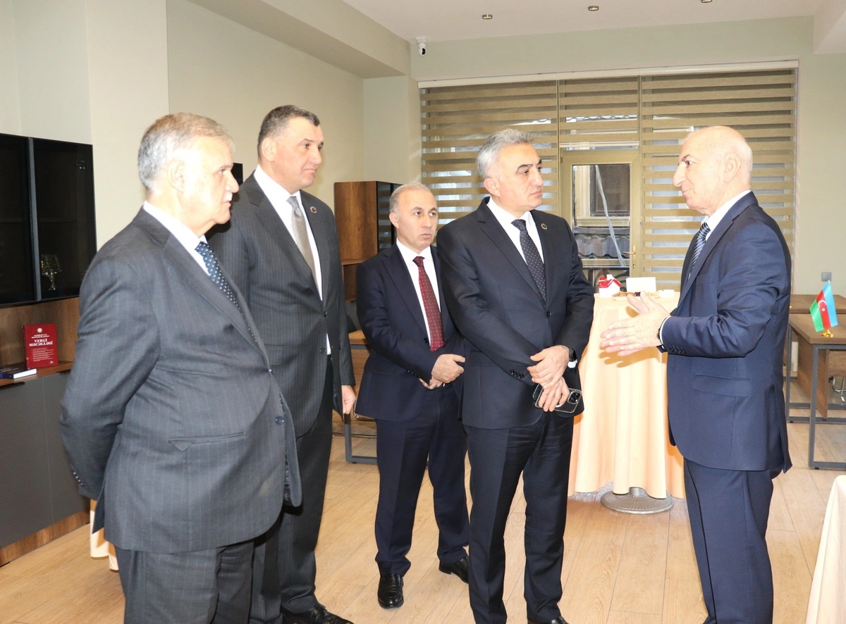 Azərbaycanda fəaliyyət göstərən vəkil bürolarının sayı 144-ə çatdı - FOTO