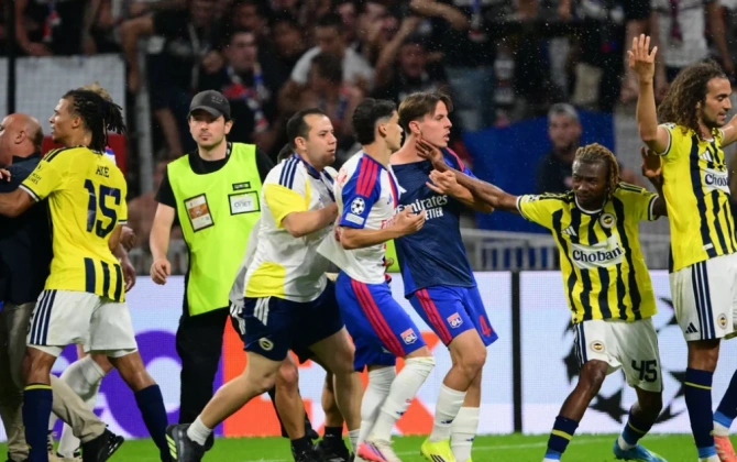 UEFA "Fənərbağça" və "Lion" arasındakı insidentlə bağlı cəzaları açıqlayıb