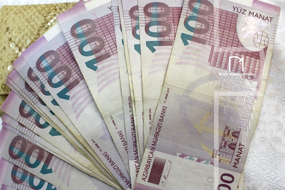 Çayxanalarda qurulan tələ: "İşə düzəldəcəyəm" deyib minlərlə manat aldı