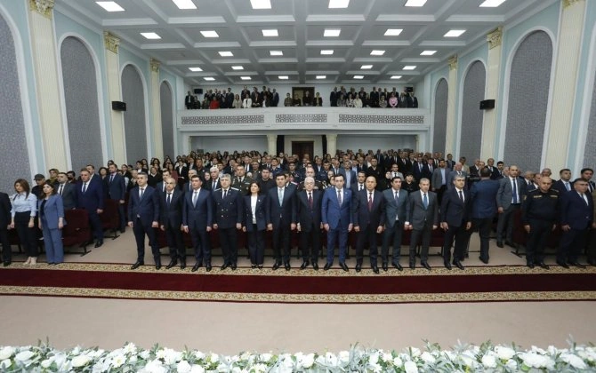 Heydər Əliyevin anadan olmasının 103-cü ildönümünə həsr olunan konfrans keçirildi - FOTOLAR