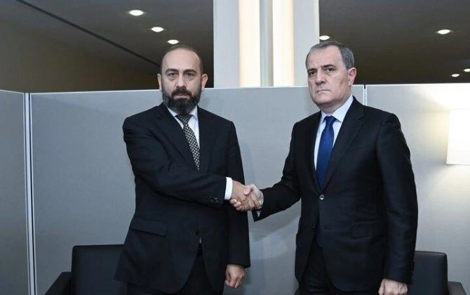 Ceyhun Bayramov Ararat Mirzoyanla nələri müzakirə etdi? - FOTO
