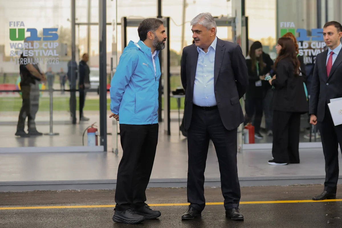 İnfantino və AFFA rəhbərliyi Hövsan Yarış Kompleksini ziyarət ediblər - FOTO