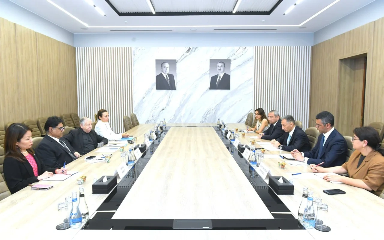 Rəşad Nəbiyev BMT Baş katibinin xüsusi elçisi ilə görüşdü - FOTO