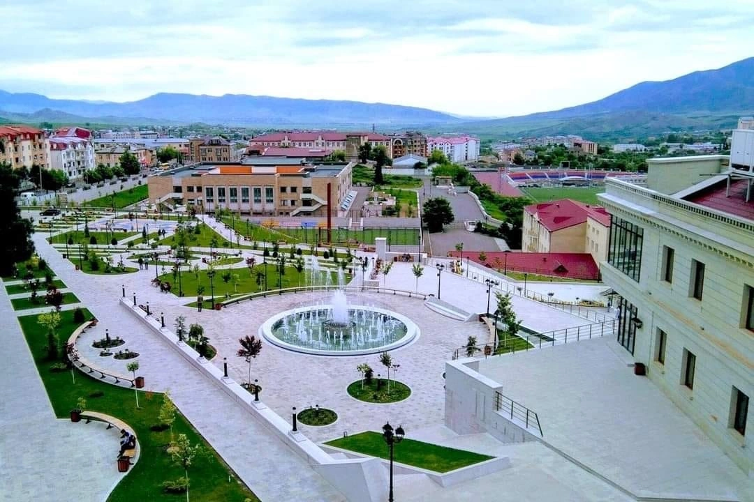 Teatr direktoru təcili əməliyyat olundu, Xankəndi səfəri təxirə salındı-FOTO+ÖZƏL