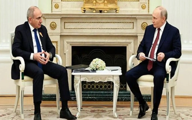 Paşinyan və Putin arasında telefon danışığı olub