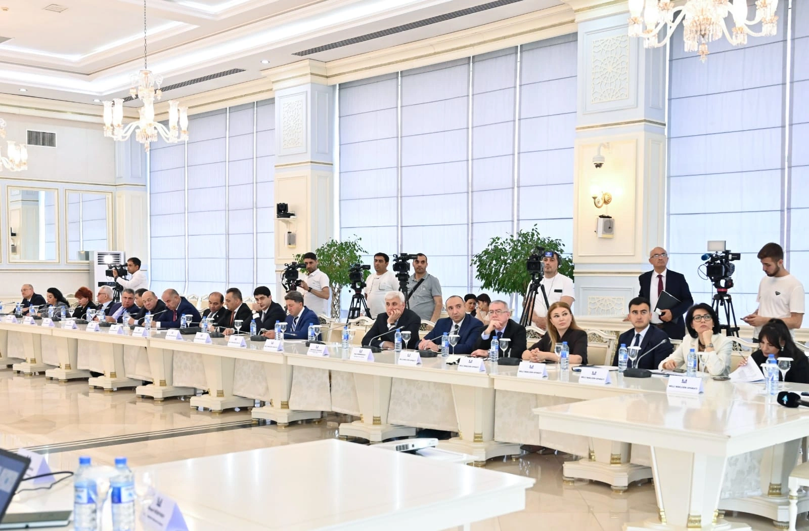 Parlamentdə kənd təsərrüfatının inkişafına dair ictimai dinləmə keçirilib