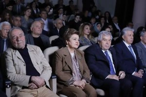 Şuşa Dövlət Teatrında Sabir Rüstəmxanlı poetik rüzgarı