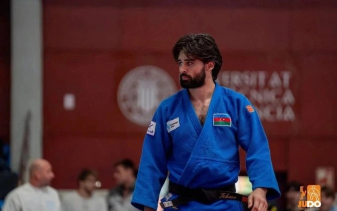 Zelim Tçkayev dünya çempionatında gümüş medal qazandı