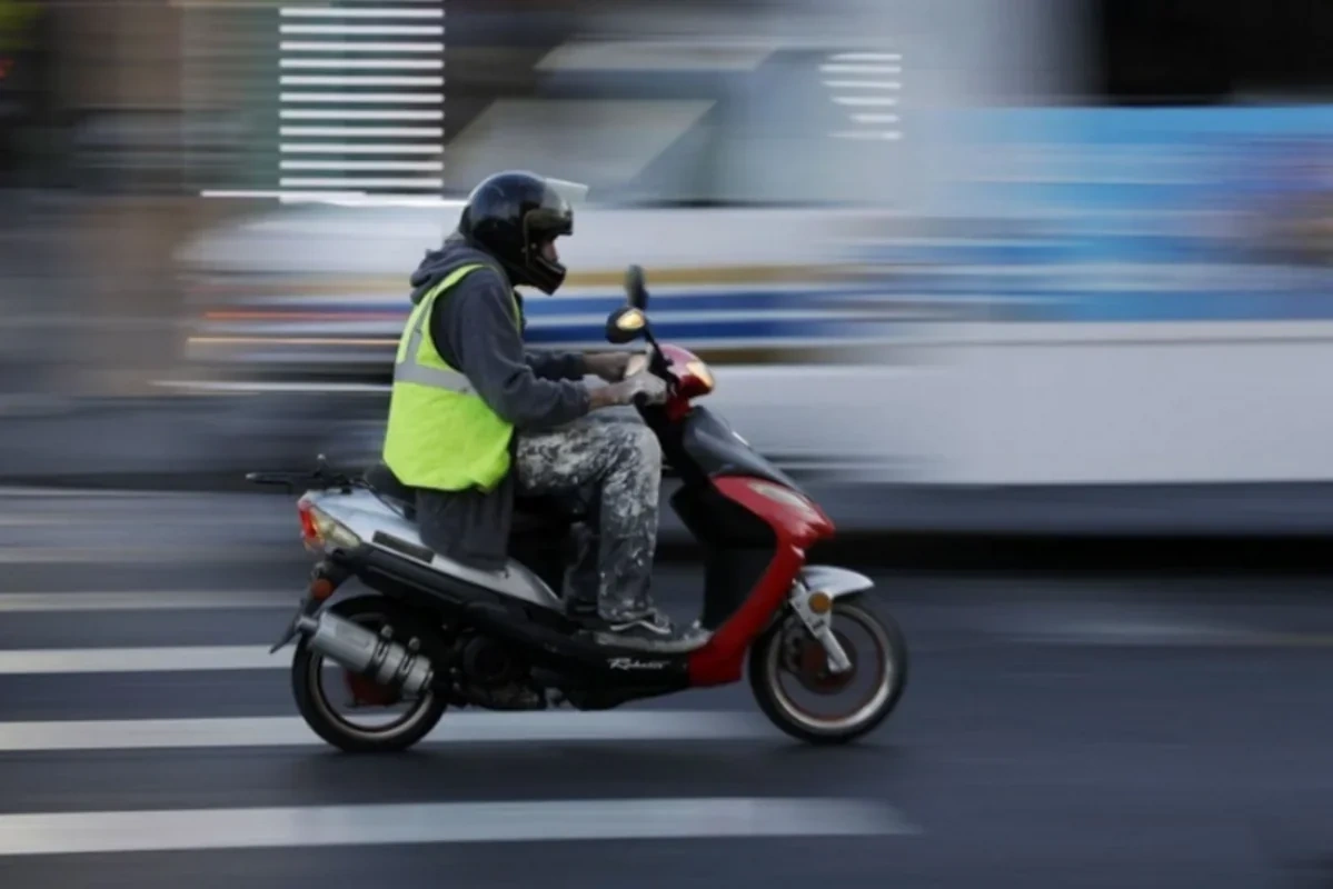 Moped sürücüləri üçün YENİ TƏLƏBLƏR