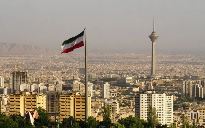 Rəsmi Tehran: İran ABŞ-la mümkün qədər tez razılığa gəlməyə hazırdır