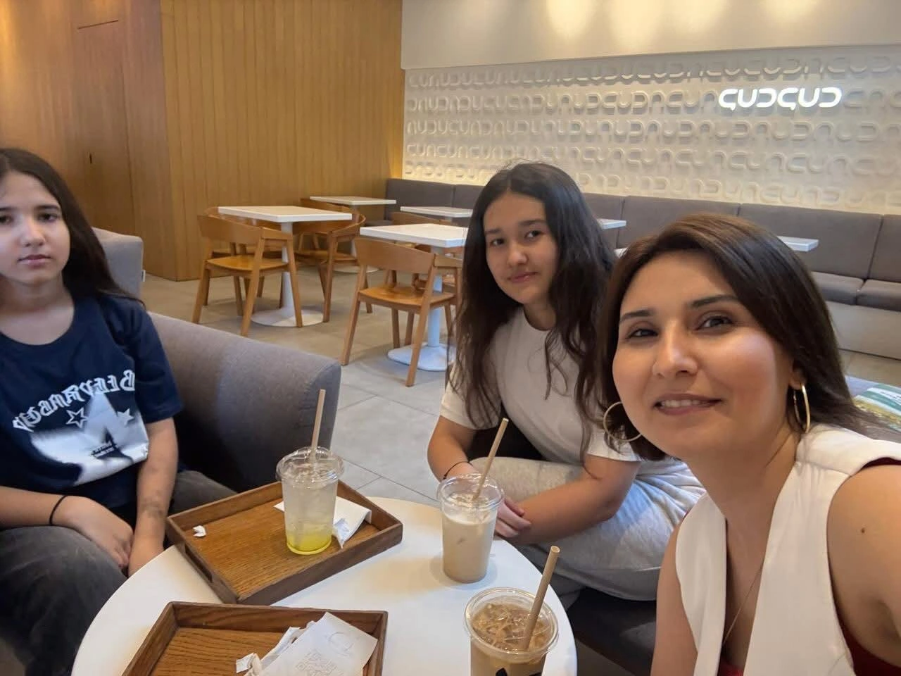 Tələbə adını qazanan jurnalist övladları - FOTO
