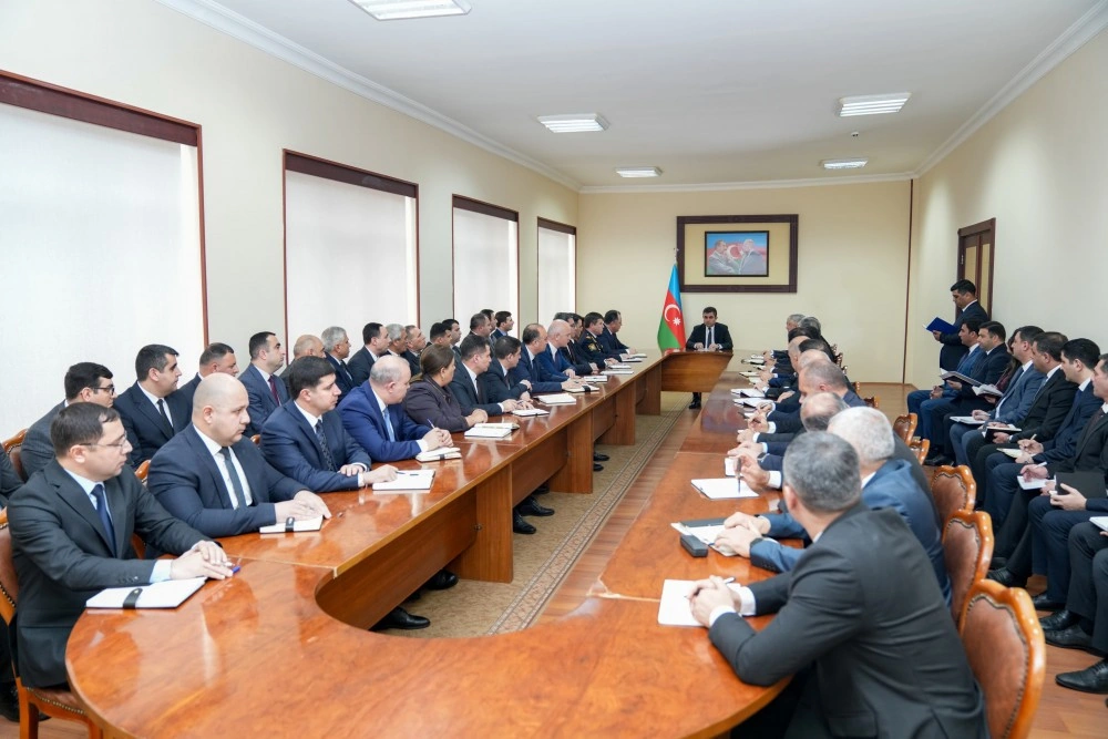 Prezidentin nümayəndəsi Naxçıvanın yeni Baş nazirini kollektivə təqdim etdi - FOTOLAR