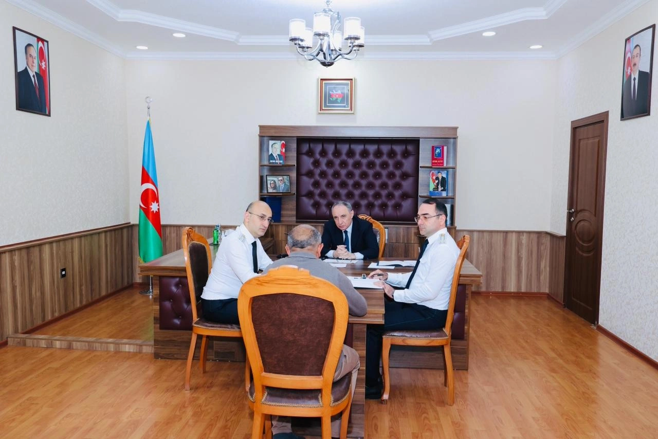 Baş prokuror Şəmkirdə vətəndaşları qəbul etdi - FOTO
