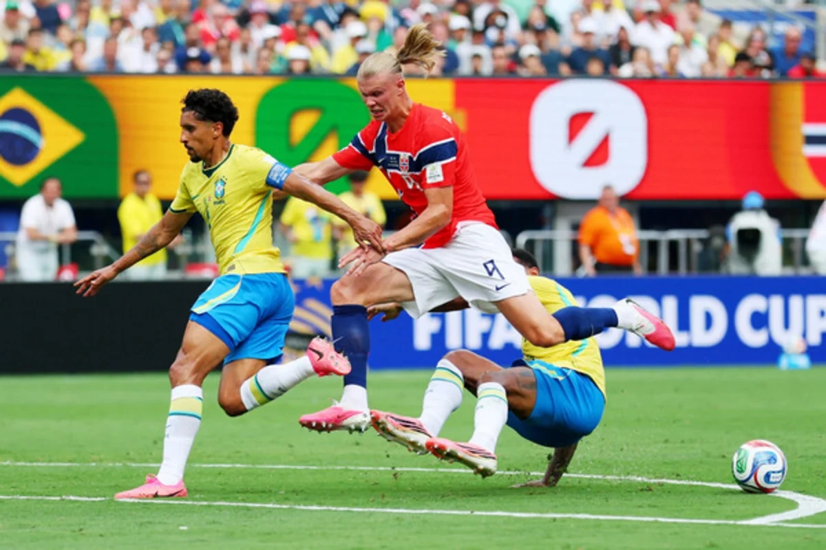Braziliya millisinin təyyarəsi ABŞ-ni cəmi bir futbolçu ilə tərk etdi