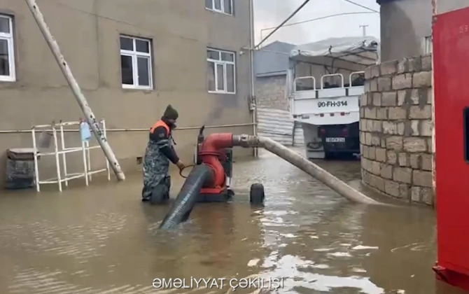 Bakı və Abşeronda yağış nəticəsində yaranan problemlərin həlli istiqamətində işlər aparılır - VİDEO