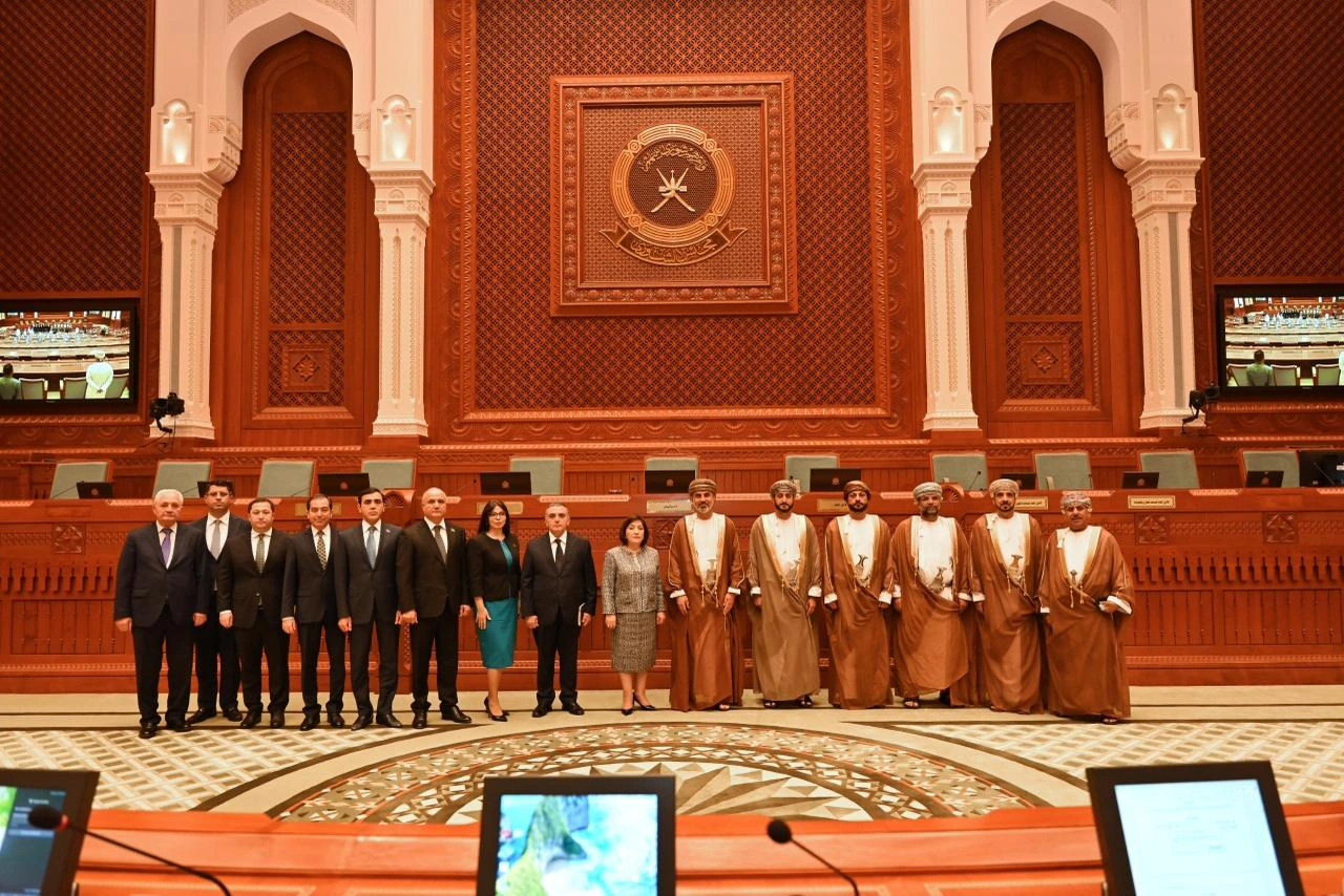 Sahibə Qafarova Oman Şura Məclisinin sədri ilə görüşüb - FOTO