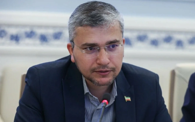 Rezai: İranın raket proqramı və uranın zənginləşdirilməsi danışıqlar mövzusu deyil
