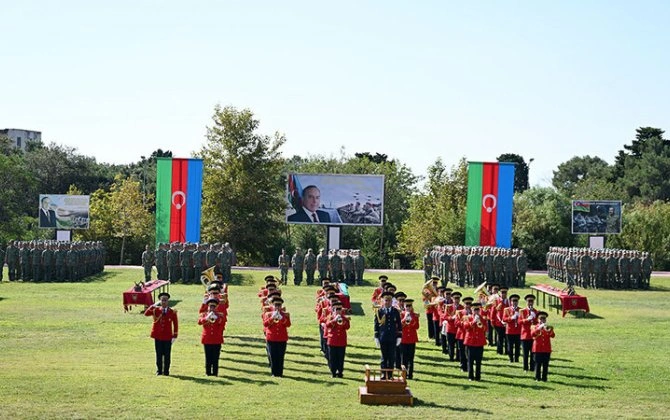 Heydər Əliyev adına Hərbi İnstitutda andiçmə mərasimi keçirildi - FOTO/VİDEO