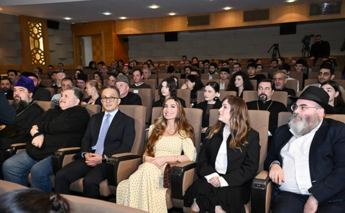 Arzu Əliyeva təqdimat mərasimindən paylaşım etdi – FOTO