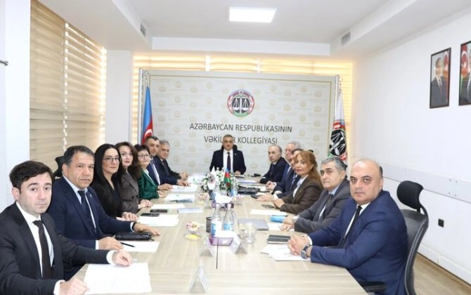 Yeddi vəkil cəzalandırıldı