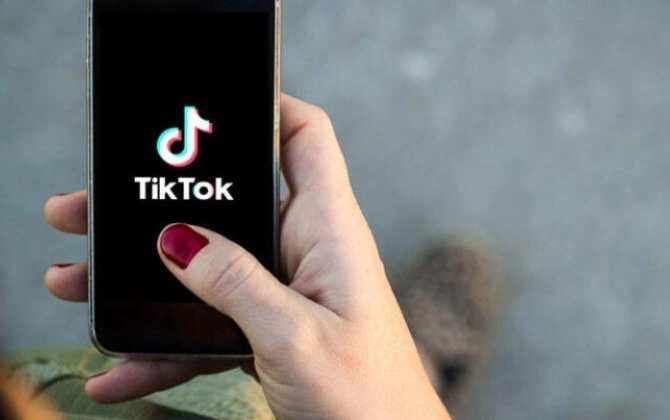 Xala tiktoker bacısı qızını məhkəməyə verdi