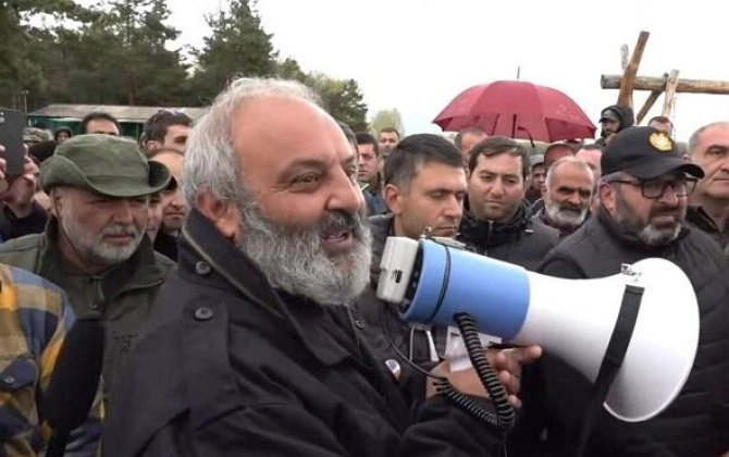 Qiyamçı keşiş ev dustaqlığına buraxıldı