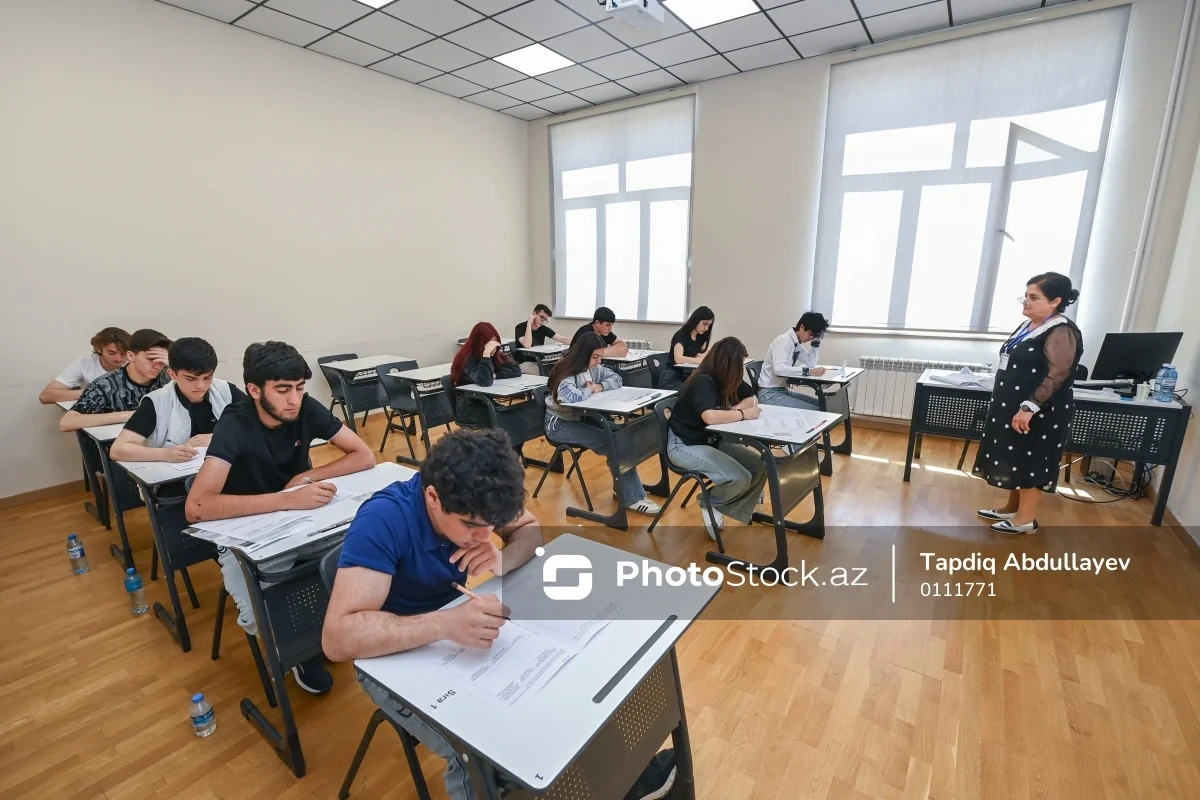 "Əsas məsələ tələbələri maraqlandırmaqdır" - Universitetlərdə dərs müddəti azaldılmalıdır?