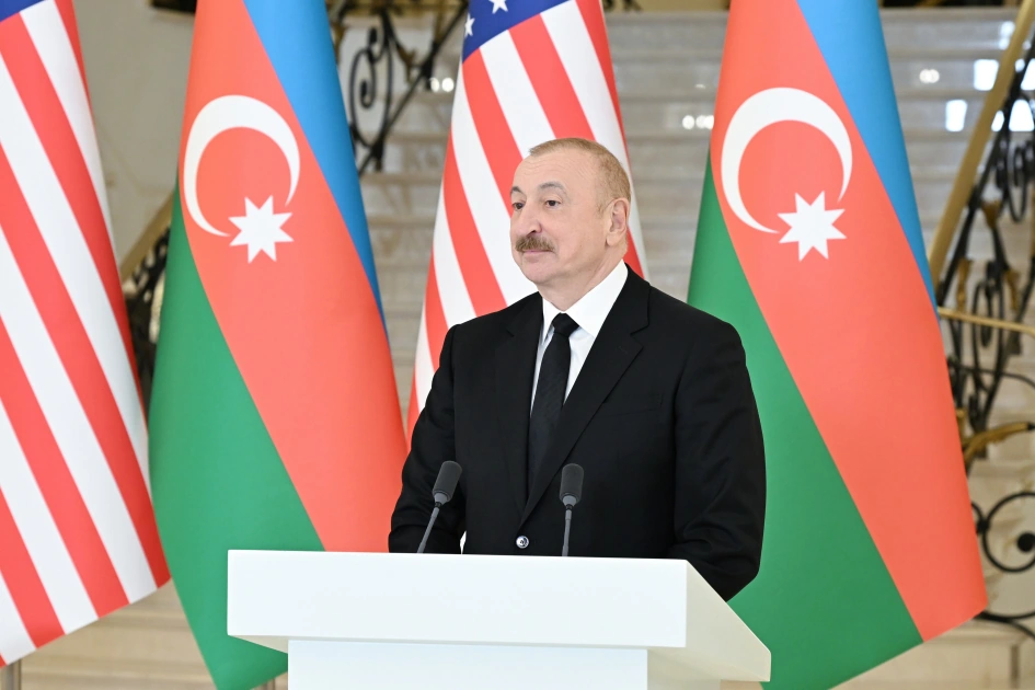 İlham Əliyevlə Cey Di Vens mətbuata bəyanatlarla çıxış ediblər - FOTO - YENİLƏNİB