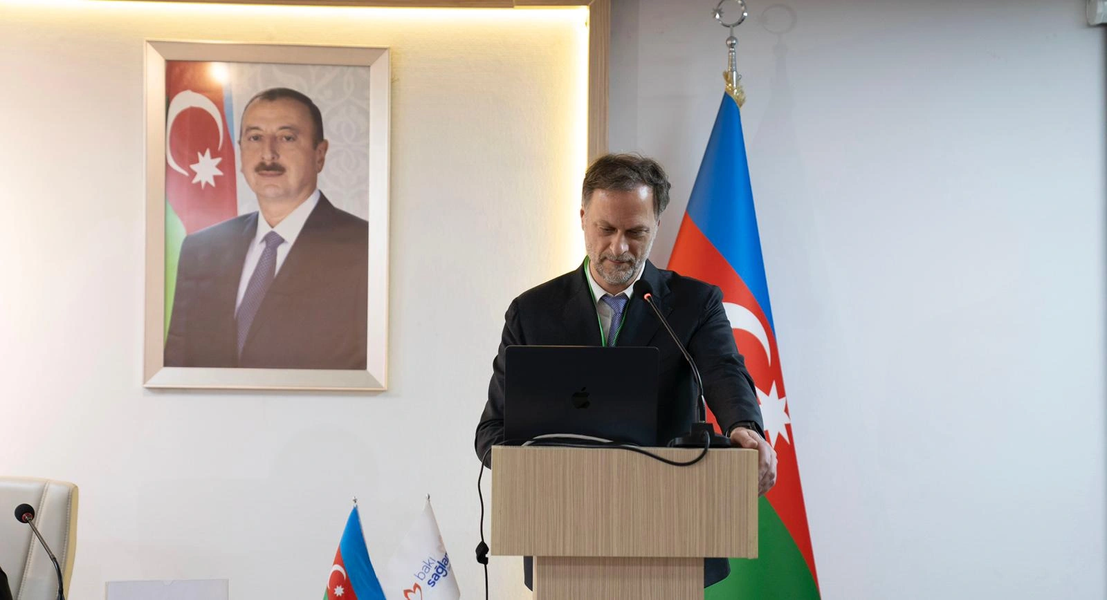 Nuran Abdullayev: "Almaniyadan yüksək ixtisaslı həkimlər Bakıya gələrək burada mövcud potensialı yerində gördülər"