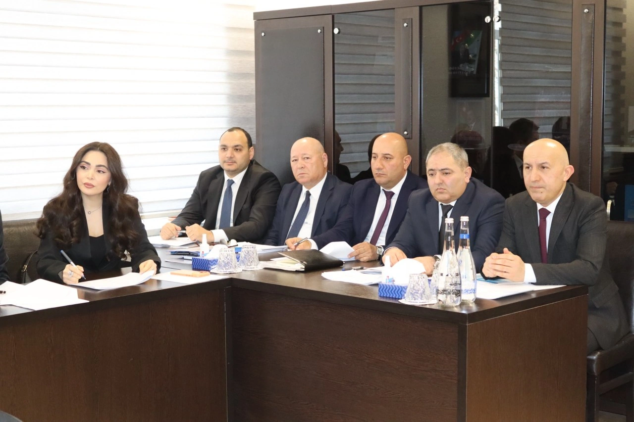Agentlik sədri vətəndaşların müraciətlərini dinləyib - FOTOLAR